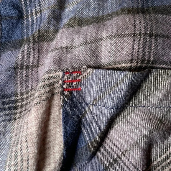 BDG Urban Outfitters Cropped Flannel Size XS Collared Oversized Brown/Navy Plaid - Picture 9 of 10